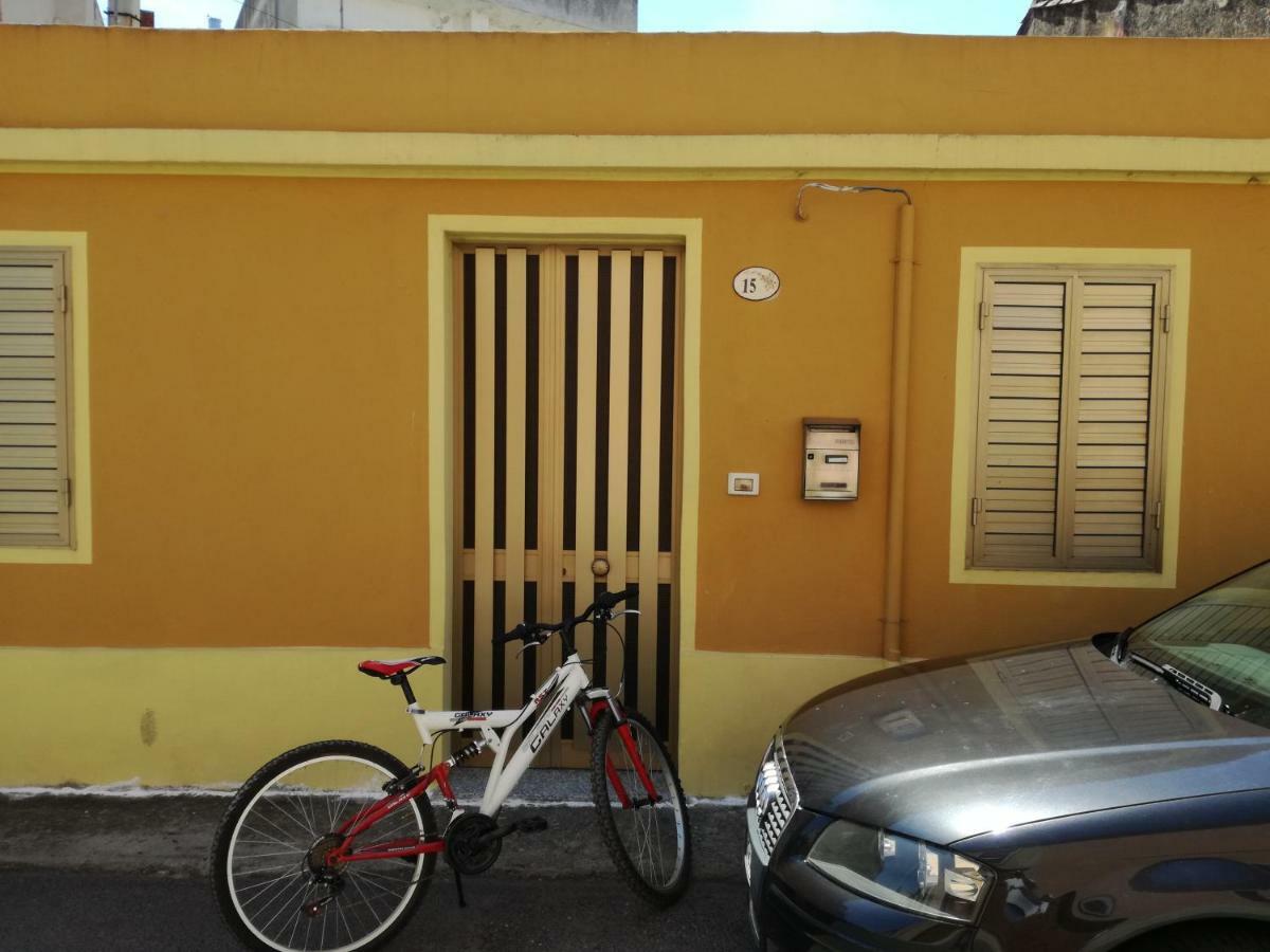 casa campidano Càbras Exterior foto
